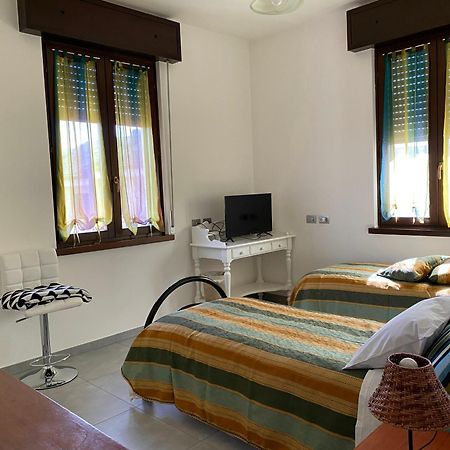 サルソマッジョーレ・テルメLa Casa Di Bettyアパートメント エクステリア 写真