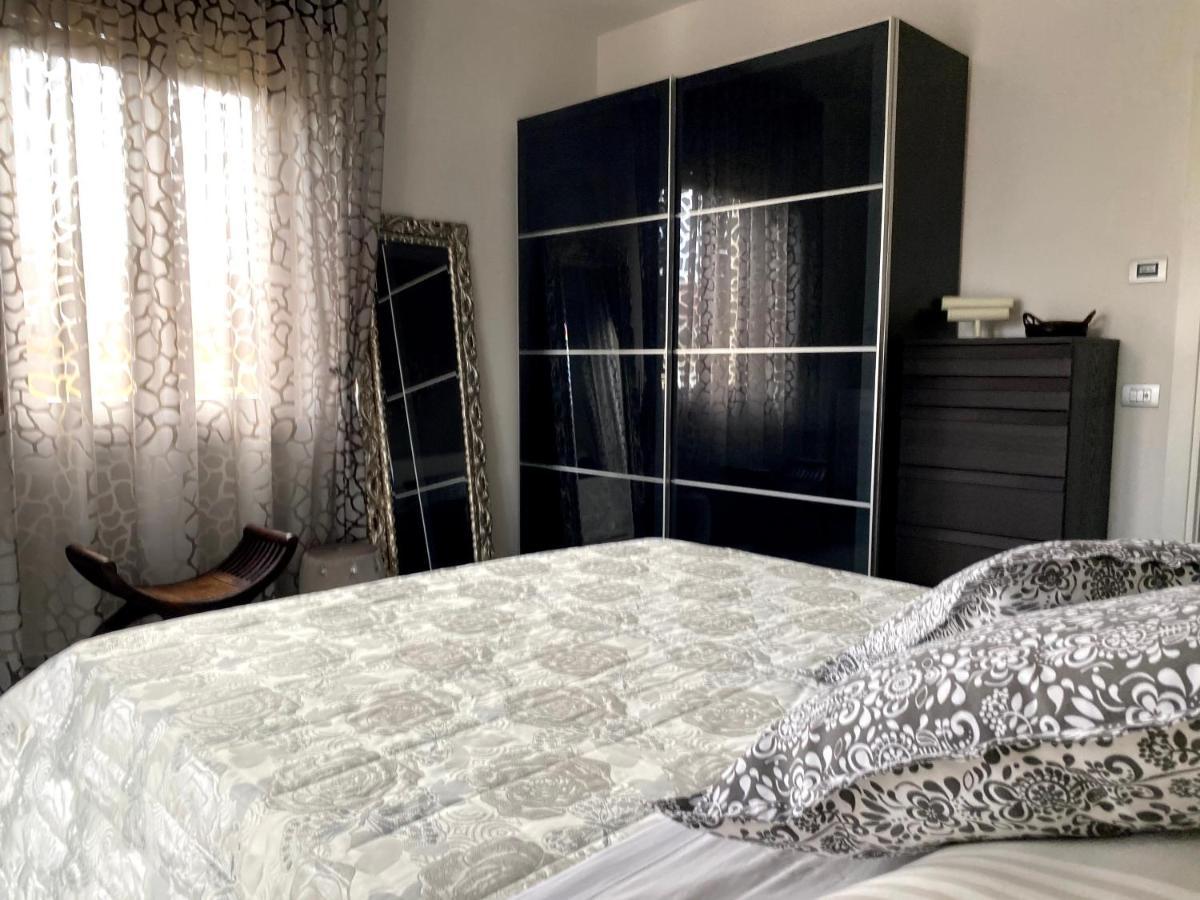 サルソマッジョーレ・テルメLa Casa Di Bettyアパートメント エクステリア 写真